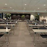 瓦伊恩运动酒店 酒店 4*